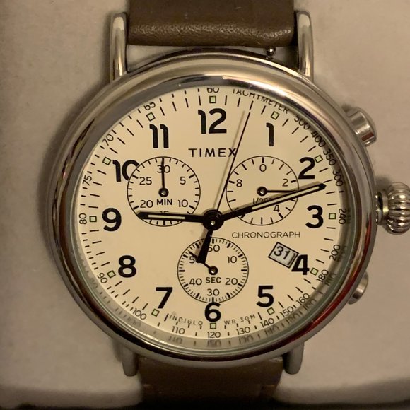 Timex Brown Band Watch - Picture 2 of 3